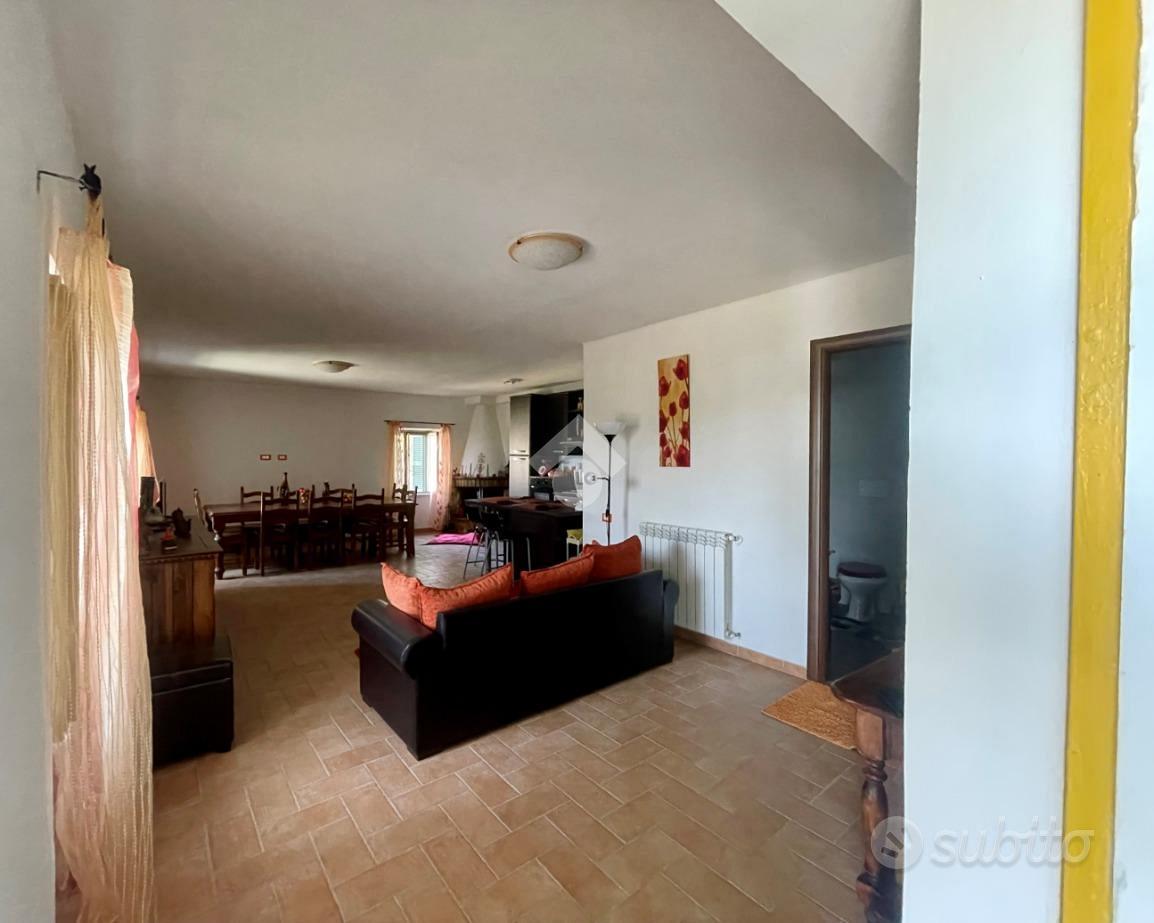 Casa – Latera - Altro