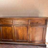 Credenza in legno classico