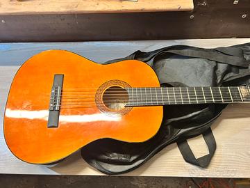 Chitarra classica per adulto