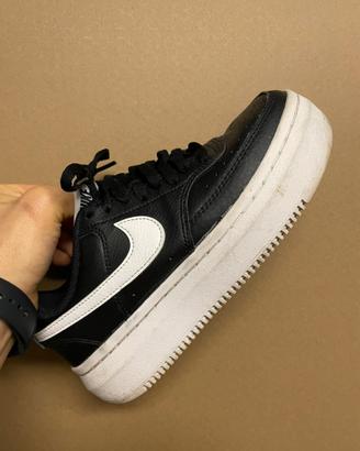 Nike Court Vision Alta