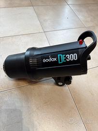 Flash da studio godox de300