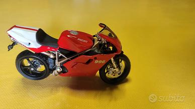 modellini ducati scala 1:18 MAISTO