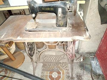 macchina da cucire antica