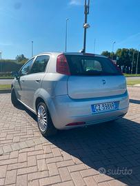 Fiat Grande Punto. 1200 GPL