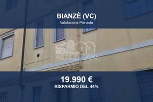 Immobile in asta di 50 m² con box auto a Bianzè