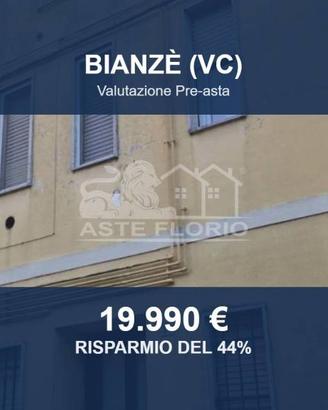 Immobile in asta di 50 m² con box auto a Bianzè