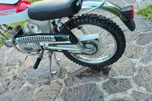 moto 121