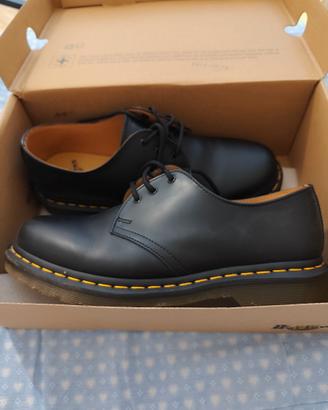 Dr Martens AirWair Smooth Black taglia 42
