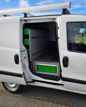 FIAT Doblo 1.6 MJT 105CV S&S PC CARGO ALLESTITO