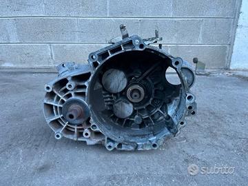 Cambio 6 marce VW Golf 5 04 2000cc TDI BKD