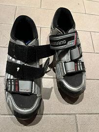 scarpe da bici con attacchi shimano