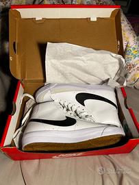 NIKE BLAZER MID 77