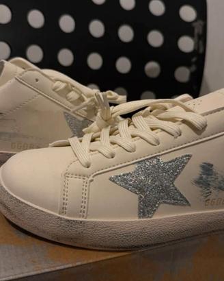 Golden Goose Sneakers Unisex Taglia 42 Nuove