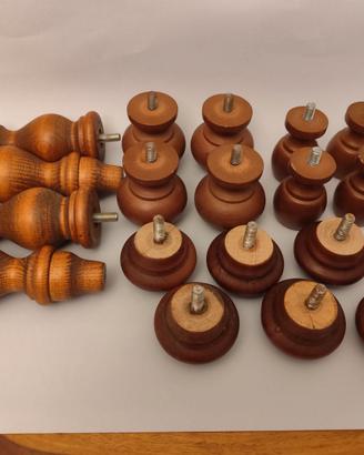 Piedini in legno per poltrone e divani bullone M10