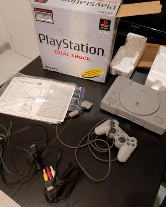 Sony PlayStation 1 SCPH-7502 C - Boxata - Completa
