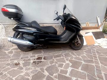 scooter Yamaha majesty 400