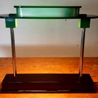 Lampada da tavolo Pausania di Ettore Sottsass