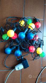catena di luci colorate