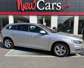VOLVO V60 D2 Volvo Ocean Race NAVI-PELLE-16"