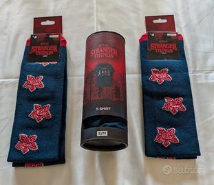 Set: 1 T-shirt e 2 Paia di calze Stranger Things 