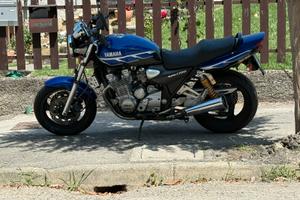 Xjr 1300 sp  anno 2000 - scambi o permute