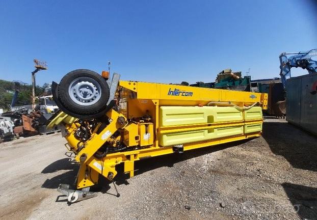 Spargisale automatico con ruota pietsh