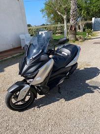 Yamaha X-Max 300 - 2018