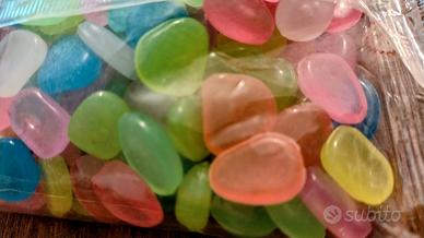 Piccole Pietre Luminose Colorate