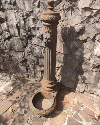 fontana in ferro da giardino 