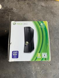 Xbox 360 4GB - originale con scatola-come nuova