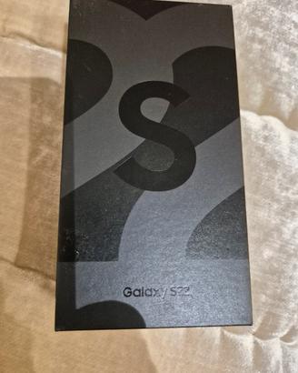 Samsung S22 