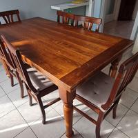tavolo allungabile in legno + sedie