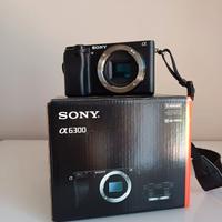 Fotocamera mirrorless Sony a6300 + batterie