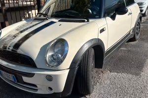 Mini Cooper R50 1.6 Benzina/GPL – Anno 2005