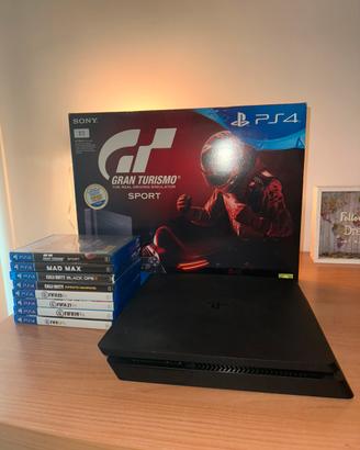 Playstation 4 slim da 1TB con controller e 8giochi