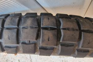 Pirelli Scorpion Rally STR 90/90-21 – Anteriore