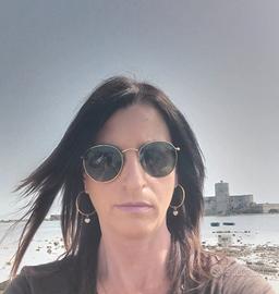 Barista, cameriera bar, lavapiatti, altro