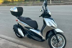Piaggio Beverly 400