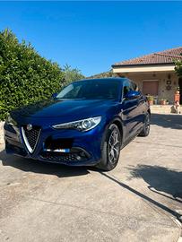 Alfa Romeo Stelvio Q4
