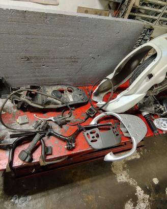 ricambi Scarabeo 50 e Piaggio NRG 50