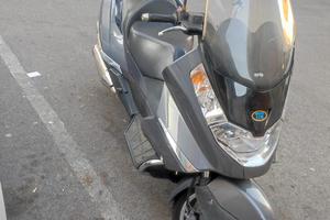 Aprilia atlantic 500