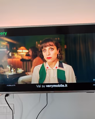 Smart tv Philips Ambilight 32" Full HD Anno 2023