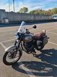 Royal Enfield  Classic 350