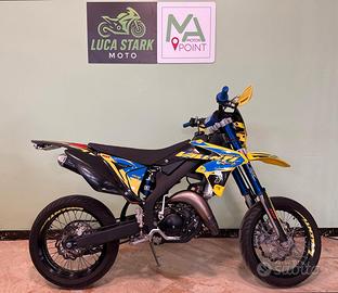 Suzuki Valenti SM 50