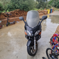 Piaggio x9 180