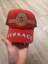 Cappello versace