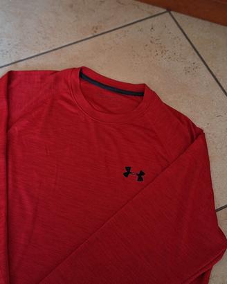 under armour maglietta maniche lunghe sportiva