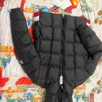 Giubbotto Moncler originale,90€trattabili. 
