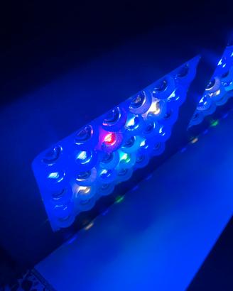 lampada è una Niello M300 (300W)