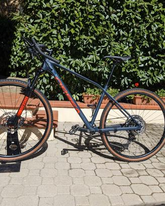 Orbea Alma H30 2022 – 29" [M] + setup gravel